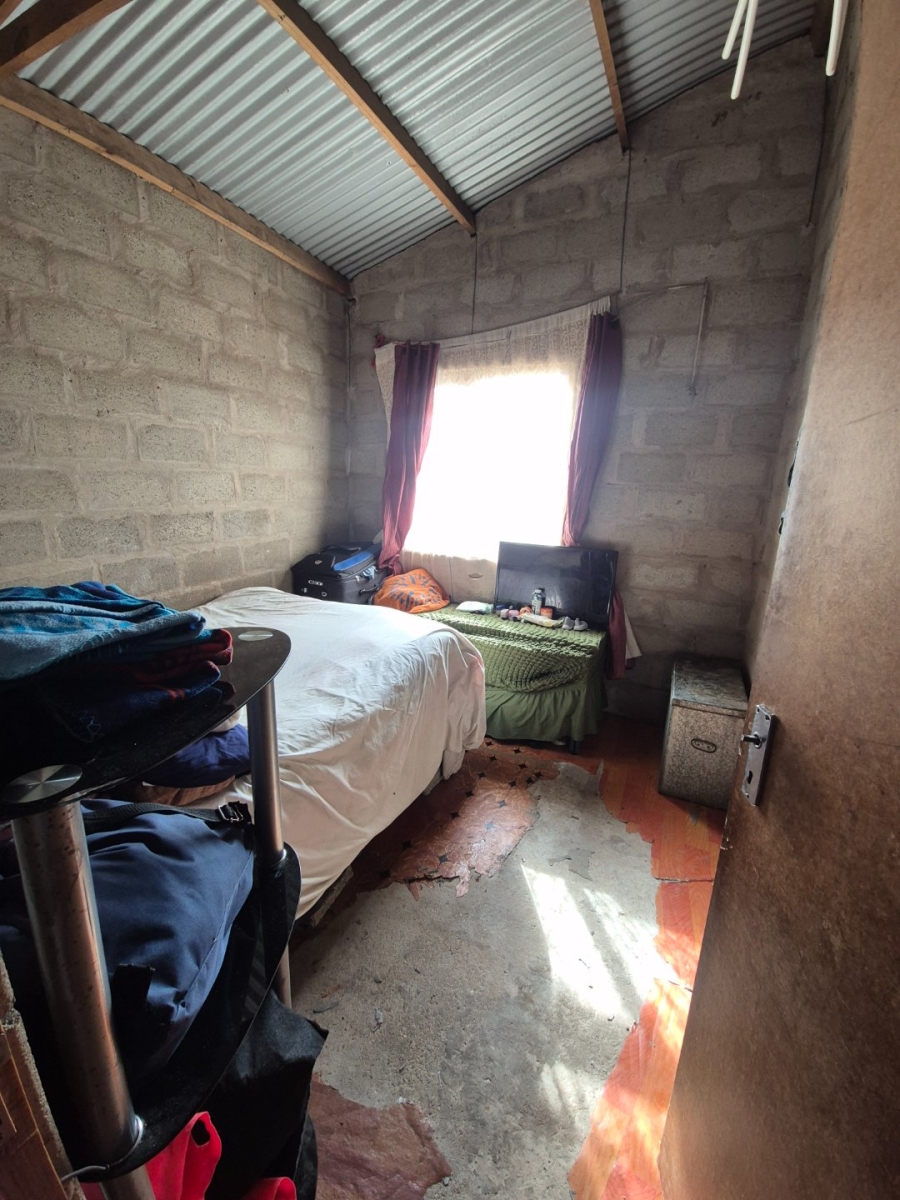 2 Bedroom Property for Sale in Kwazakhele Eastern Cape